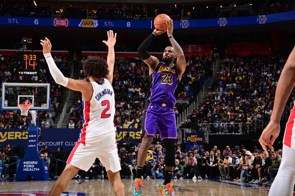 负着类似的 负着类似的