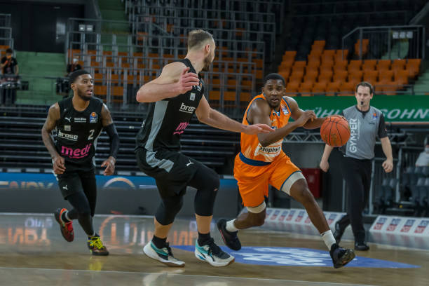 范佩西所强 范佩西所强