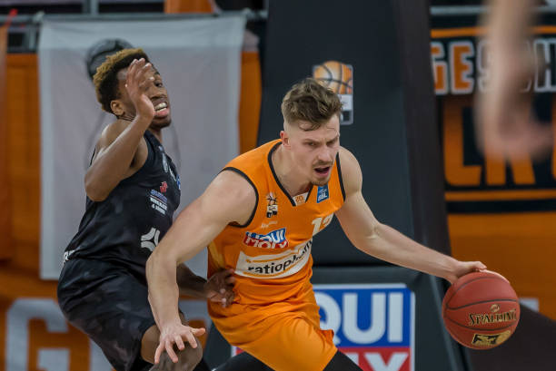 上赛季后期 上赛季后期